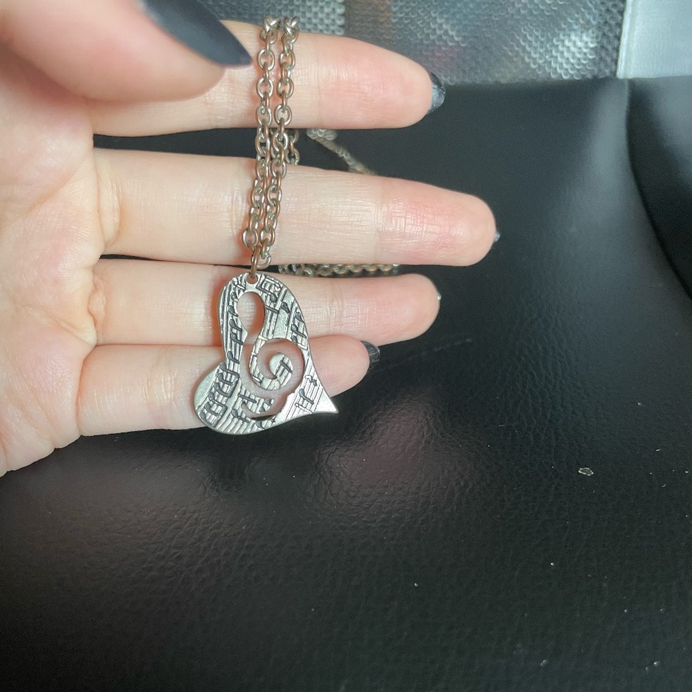 Hot Topic necklaces - Picture 7 of 9